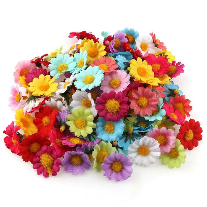 100PC Mini Daisy Artificial Silk Flowers – 2.5cm Decorative Flower Heads for Party, Wedding, and Home Decor (No Stem)