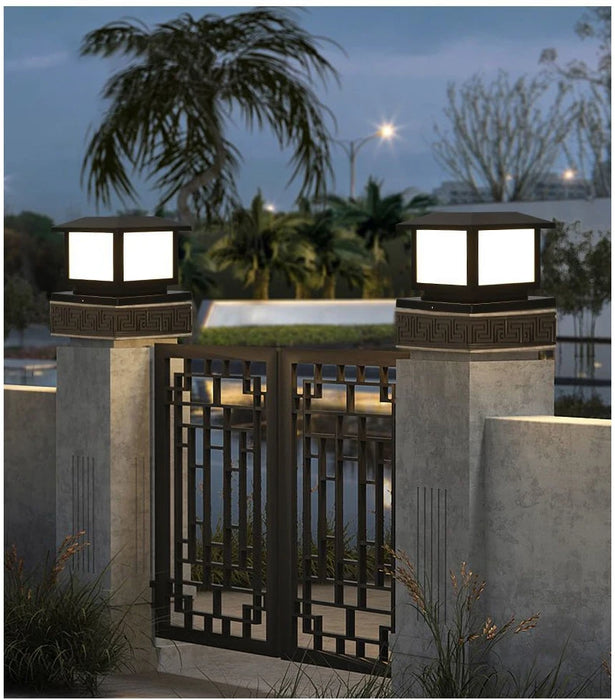 Timed LED Solar Outdoor Pillar Light – Waterproof, Remote Control, 4 Color Modes for Garden, Pathway, and Yard Décor – IP44 Solar Powered LED Lamp