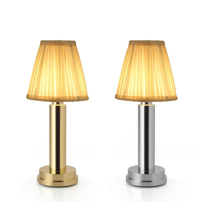 USB LED Desk Lamp – Modern Nordic Restaurant & Bedroom Table Lamp, USB Powered with Iron Shade for Coffee Shop & Bar Decor