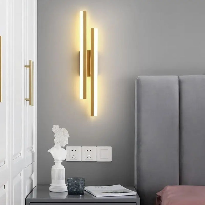 Modern LED Wall Lamp – Black & Gold Acrylic Wall Sconce for Living Room, Bedroom, and Interior Decor