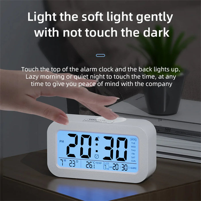 Battery Powered LCD Alarm Clock with Temperature, Date, Week & 3 Alarms – Backlight, Snooze & Night Vision Function – 12/24H Digital Clock