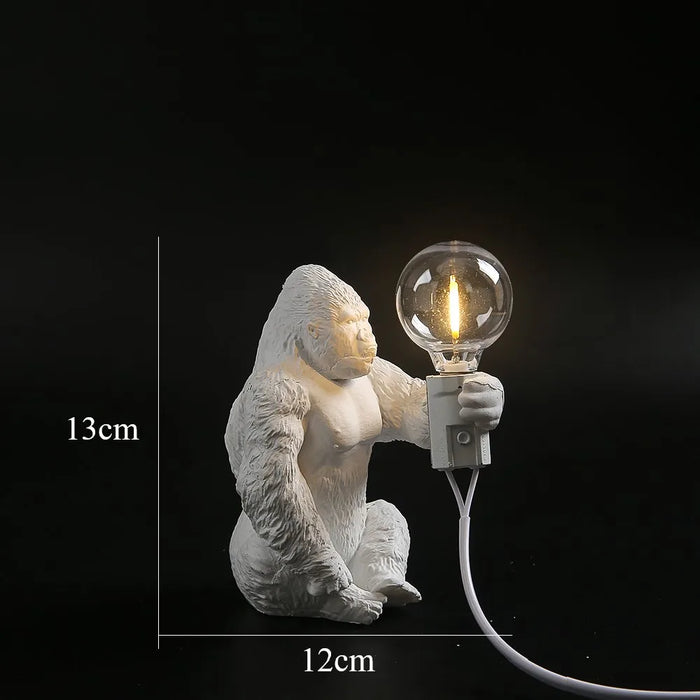 King Kong Gorilla Animal Table Lamp – Resin Night Light for Bedroom and Creative Home Decor