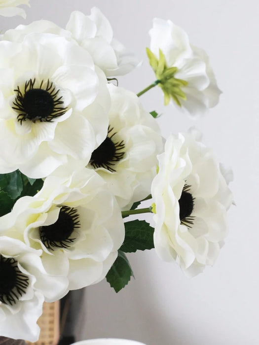 Artificial Wildflower Silk Anemone – Single Head for Home Decoration, Living Room, Wedding Bouquet, and Background Wall Accent