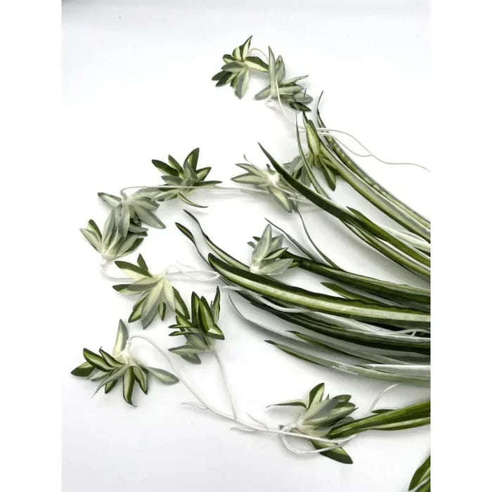 Simulation 5-Pronged Phnom Penh Spider Plant – Artificial Wedding Scene Layout Plant Wall Accessories for Home Decoration
