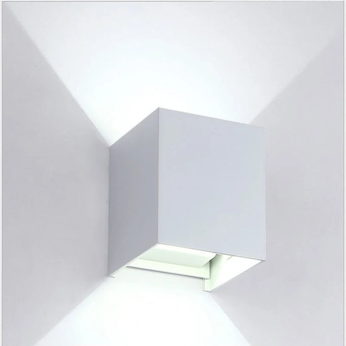 Modern 24W LED Wall Lamp – Waterproof Up & Down Lighting for Indoor & Outdoor Use, IP65 Aluminum Wall Light