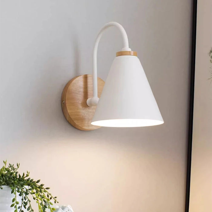 Nordic Wall Lamp – Solid Wood and Metal Modern Bedside Light, E27 LED Wall Light for Bedroom, Living Room, and Restaurant