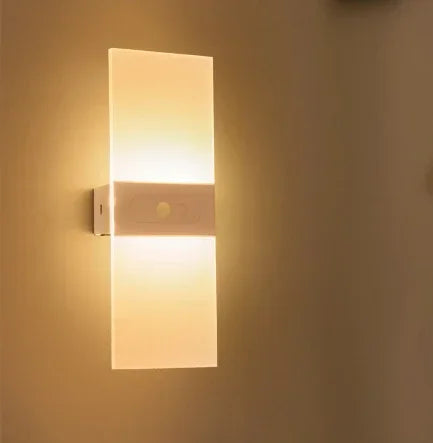 Indoor Magnetic Rechargeable Night Light – Touch & PIR Motion Sensor LED Wall Sconce for Bedside & Decorative Lighting