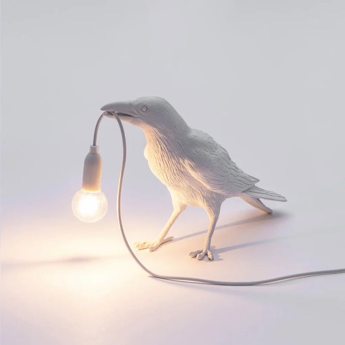 Modern Lucky Bird Table Lamp – Creative Resin Animal Design for Bedroom and Living Room