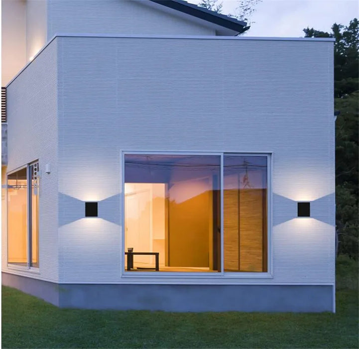 Waterproof LED Wall Lamp – Up and Down Dual-Head Wall Sconce, Aluminum Outdoor and Indoor Lighting, IP65 Rated for Modern Spaces