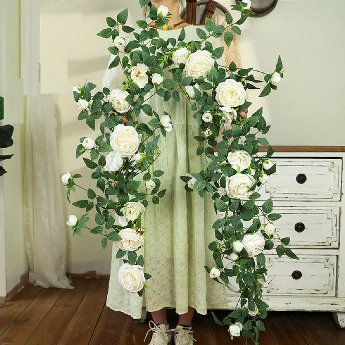 Artificial Sweetheart Roses Vine – Silk Red and Orange Rose Flower Rattan Vine for Home, Wedding, and Café Decoration