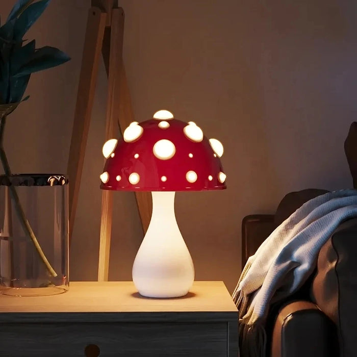 Amanita Mushroom Lamp – LED Tricolored Bulb, AC or USB Powered, Warm Light Biomimetic Fly Agaric Desk Light for Living Room, Bedside, Hotel