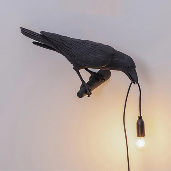 Modern Lucky Bird Table Lamp – Creative Resin Animal Design for Bedroom and Living Room