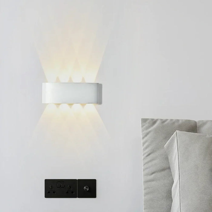 IP65 Waterproof LED Wall Lamp – Modern Outdoor Garden Sconce, Living Room Spotlight Lighting, Black Wall Mounted