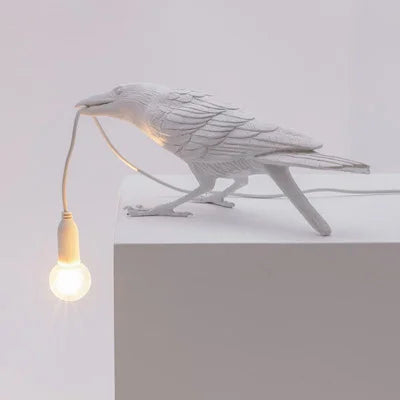 Modern Lucky Bird Table Lamp – Creative Resin Animal Design for Bedroom and Living Room