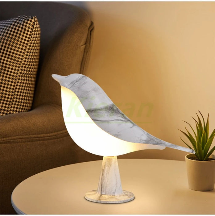 Modern LED Bird Desk Lamp – Touch Control, 6-10W LED Light for Bedroom, Study, and Living Room – Stylish Magpie Design for Home Decor