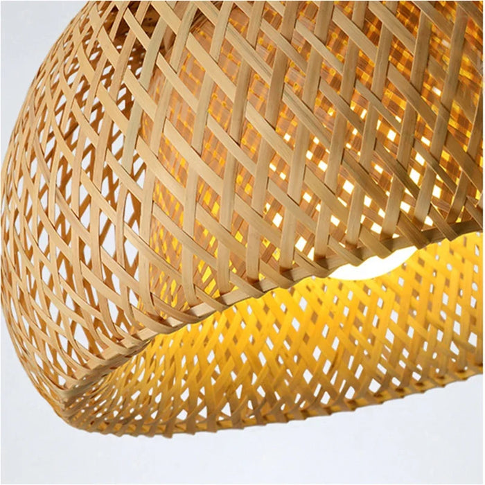 Bamboo Lantern Pendant Lamp – Natural Rattan Wicker Hand-Woven Bamboo Lampshade, E27 Hanging Light for Living Room, Bedroom, and Dining Room