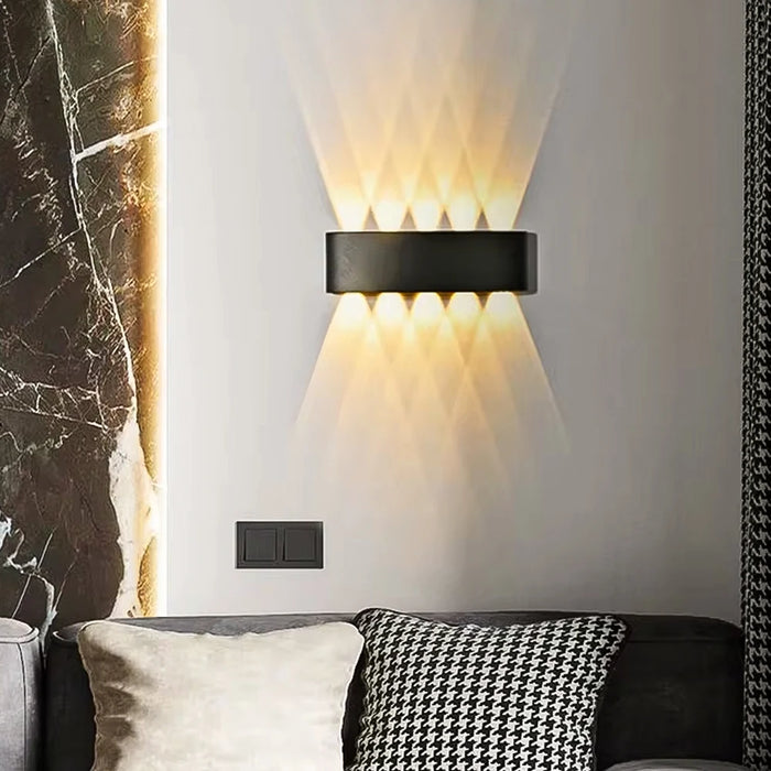 IP65 Waterproof LED Wall Lamp – Modern Outdoor Garden Sconce, Living Room Spotlight Lighting, Black Wall Mounted