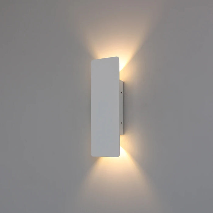 Modern LED Wall Lamp – Waterproof Indoor & Outdoor Up and Down Wall Light for Porch, Hallway, Garden, or Living Room (IP65, AC90–260V, Aluminum Sconce Fixture)
