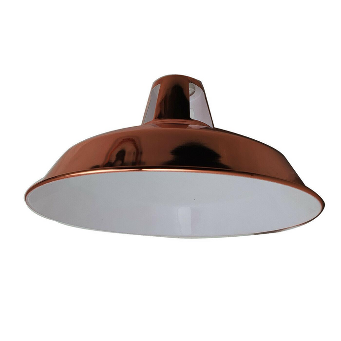 Retro metalen schuur lichte tinten plafond hangende lampenkappen