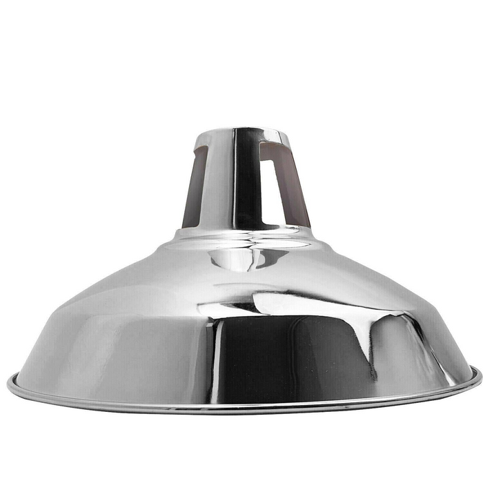 Retro metalen schuur lichte tinten plafond hangende lampenkappen